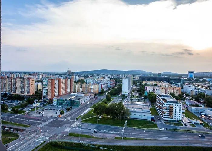 Air-conditioned View 24h Check-in Bratislava