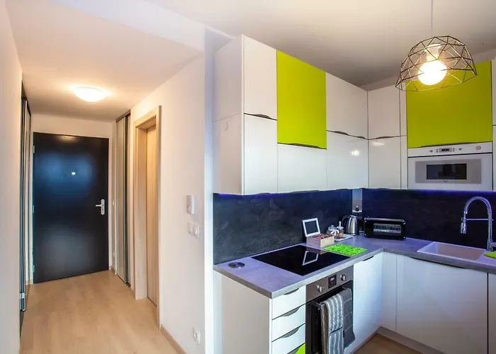 Air-conditioned View 24h Check-in