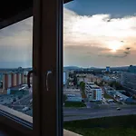 דירה Air-conditioned View 24h Check-in