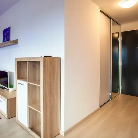 Air-conditioned View 24h Check-in דירה