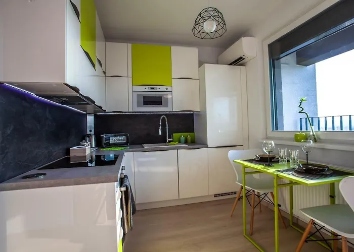 Air-conditioned View 24h Check-in Apartament *