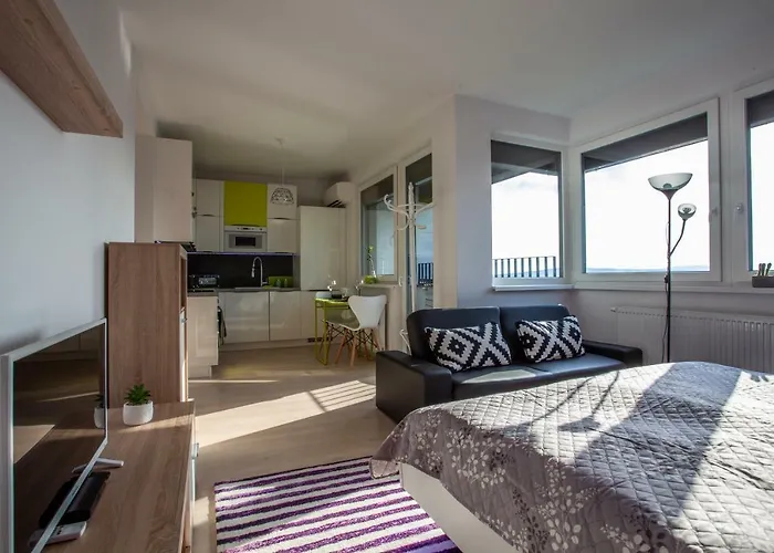 Air-conditioned View 24h Check-in Apartament Bratislava